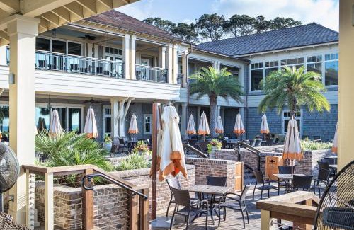 South Beach Villa | Family Getaway, Walk to Beach, South Beach, Luxury