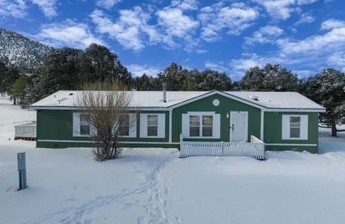 Williams House | Family Grand Canyon Pit Stop