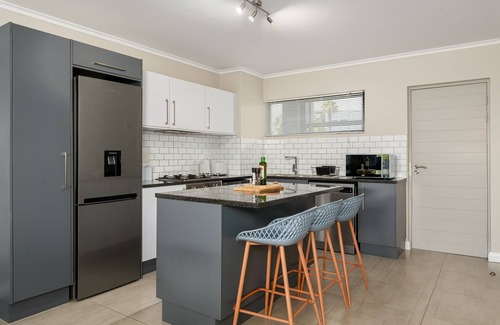 Century City Apartment | Family Haven In the Heart of Century City | Pool