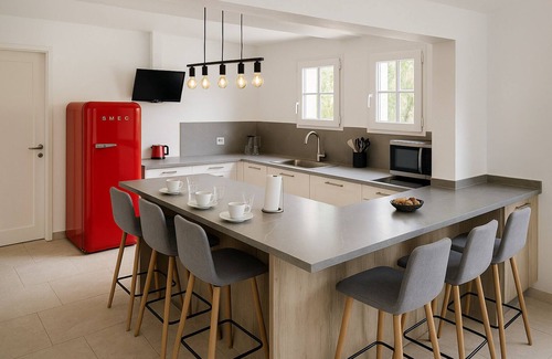 Fontaine-de-Vaucluse House | Family home in Provence