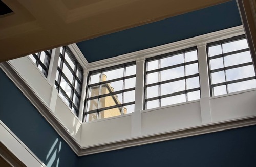 New Town House | Family home in an old gym with1k sqft party room just 1 min walk from George St
