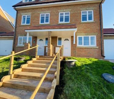 St Leonards-On-Sea House | Family Home in Seaside Town