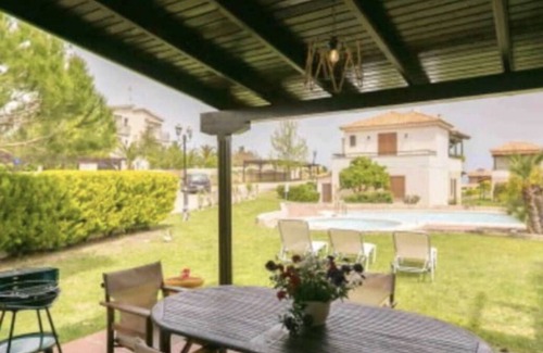 Afytos House | Family home with pool and garden 10 minutes from the beach