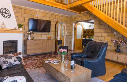 Karpacz Villa | Family House Rosa
