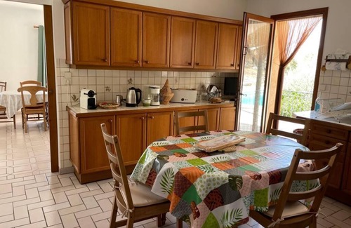 Speracedes Villa | Family house, swimming-pool, panoramic view to Cannes bay and Esterel mountain