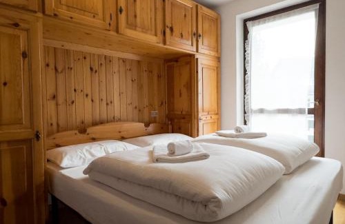 Dosso Veronza Apartment | Family Hut
