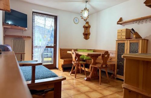 Dosso Veronza Apartment | Family Hut