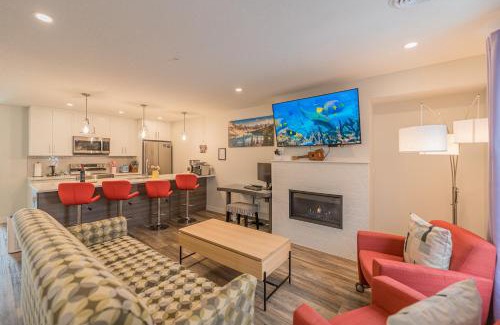Canmore Apartment | Family Mountain Escape - Three Townhouses in One