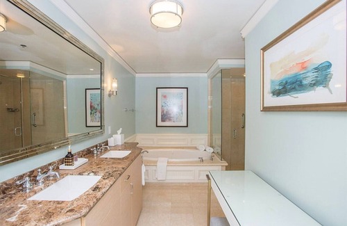 Key Biscayne House | FAMILY RESIDENCE at The Ritz-Carlton Key Biscayne