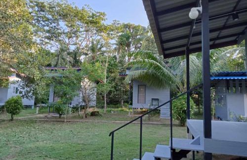 Ranong House | family resort