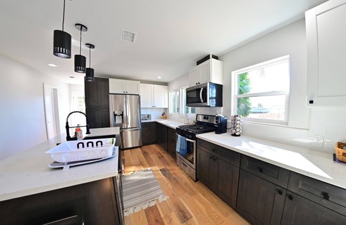 Arroyo Grande House | Family Retreat in The Village - Yard & Patio