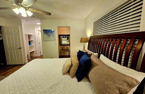 Bullhead City House | Family River Retreat- Pet Friendly with Boat Parking