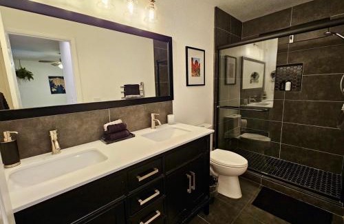 Bullhead City House | Family River Retreat- Pet Friendly with Boat Parking