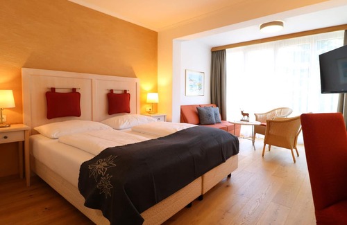 Rauris Cottage | Family room 2-room half board - Hotel Bräu***