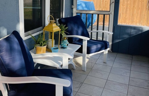 Kiska Beach House | Family-Sized 2BR/BA House-5 Minutes to the Beach! Pets/Dogs Welcomed!