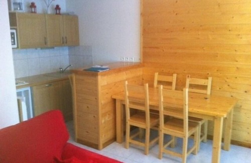 Le Praz de Lys Apartment | Family Ski Apartment With 'Ski In Ski Out'