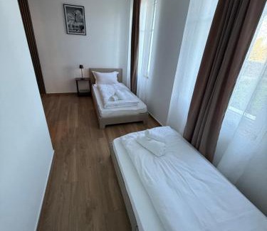 Niedergosgen Apartment | Family Suite