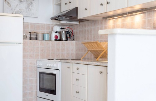 Agios Stefanos House | Family Suite with Sea View