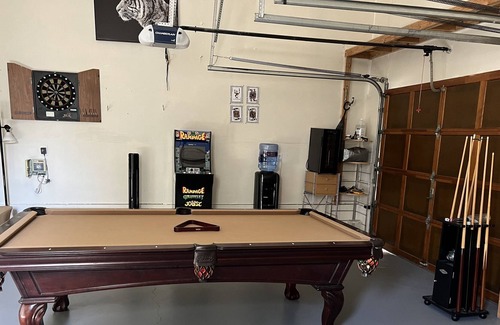 Puyallup House | Family vacation house; no parties/events