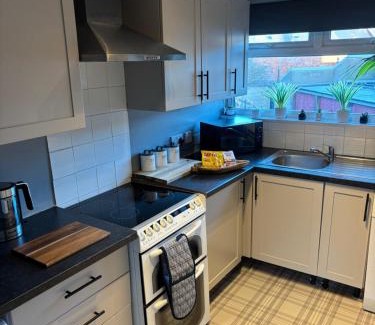 Belfast Apartment | Fantastic full 3 bedroom modern apartment