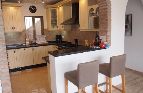 Almunecar Villa | Fantastic, fun packed villa, near to beach, bars, restaurants with great views.