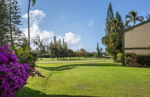 Kahuku House | Fantastic Location on the golf course near the beach