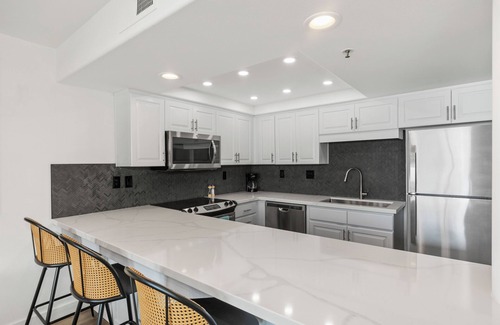Imperial Beach Condo | Fantastic Views - Oceanfront 2 Bedroom - - Remodeled March 2025