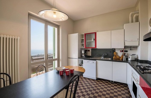 Pulciano Villa | Fantastic Villa with Private Pool, Lake View & Terraces; Double Garage