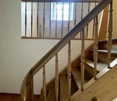 Meilen District Apartment | Fantastically beautiful old building apartment with lake view