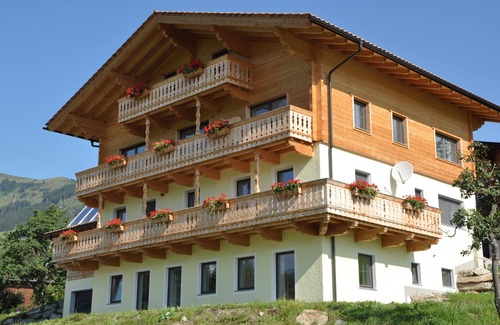 Mittersill Apartment | Farm holidays Selbstversorgerhaus 14 people