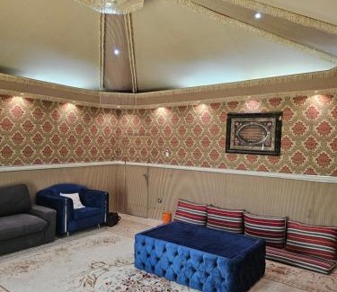 Abu Dhabi House | Farm N# 200 divan area