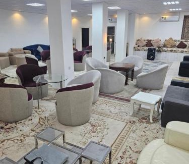 Abu Dhabi House | Farm N# 200 divan area