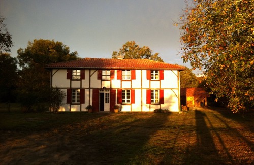 Lue House | Farm of the 19th, fully restored, very quiet, 10 people. Swimming pool.