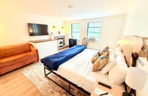 West Dover Hotel | Farm Road Estate