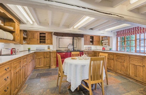 Braithwaite Apartment | farmhouse braithwaite mews