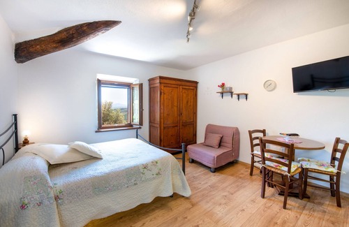 Castiglione d'Orcia Other | Farmhouse IL PODERUCCIO romantic apartment in Val d'Orcia