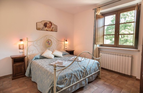 Assisi Other | Farmhouse nestled in the green hills of Parco del Monte Subasio