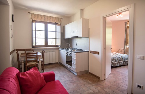 Assisi Other | Farmhouse nestled in the green hills of Parco del Monte Subasio