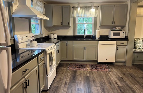 Pawcatuck Other | Farmhouse retreat central to Mystic & Westerly, with outdoor shower