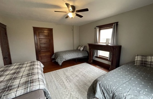 Lamont Other | Farmhouse Retreat
