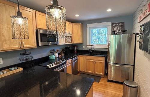 Poulsbo House | Farmstay in our guesthouse at Farmhouse Organics