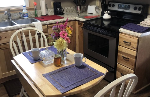 Boomer Cottage | Farmview Cottage has great views