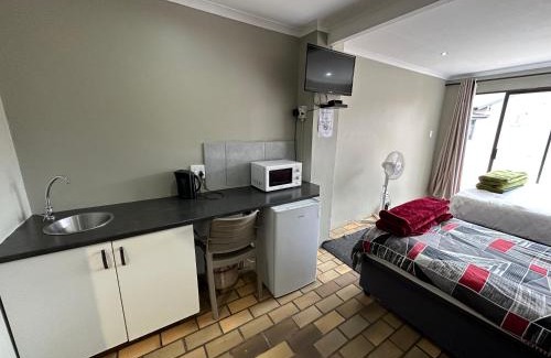 Polokwane House | Favour Guest house