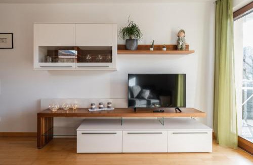 Brunico Apartment | FaWa Apartments "Villa Mai"