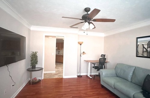 Murfreesboro House | Federal Ct- Charming 3-bedroom near Ag Center and MTSU in Murfreesboro