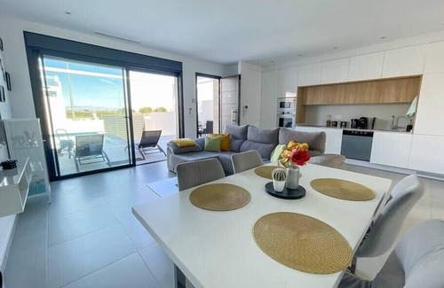 Rojales Ski Chalet | Fee4Me Villa with Pool on the Costa Blanca