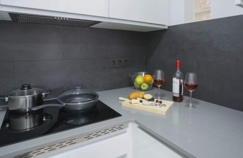 Cornella de Llobregat Apartment | Feel Welcome Barcelona #12