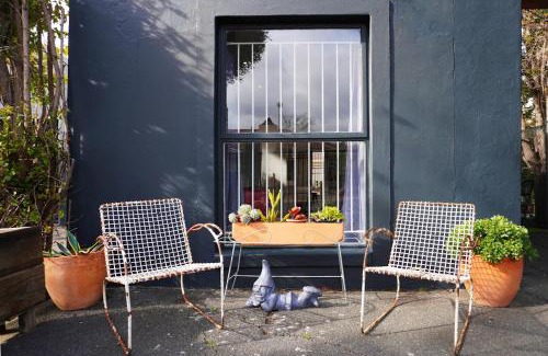 Somerset West Apartment | Feet Up Cottage