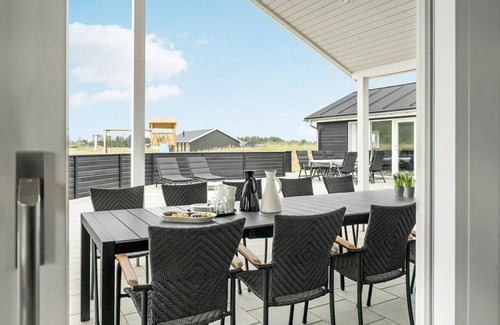 Grønhøj House | "Fegge" - 1.5km from the sea by Interhome