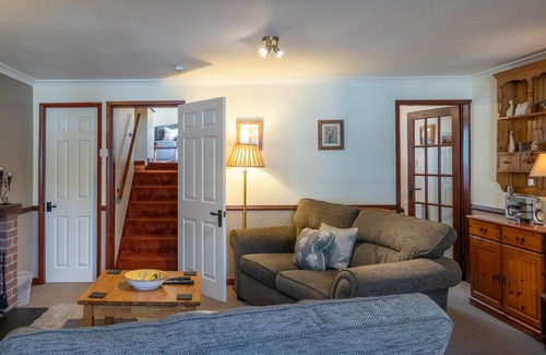 Backbarrow Cottage | Fellcroft Cottage - Dog-friendly, 1.5 miles from Windermere
